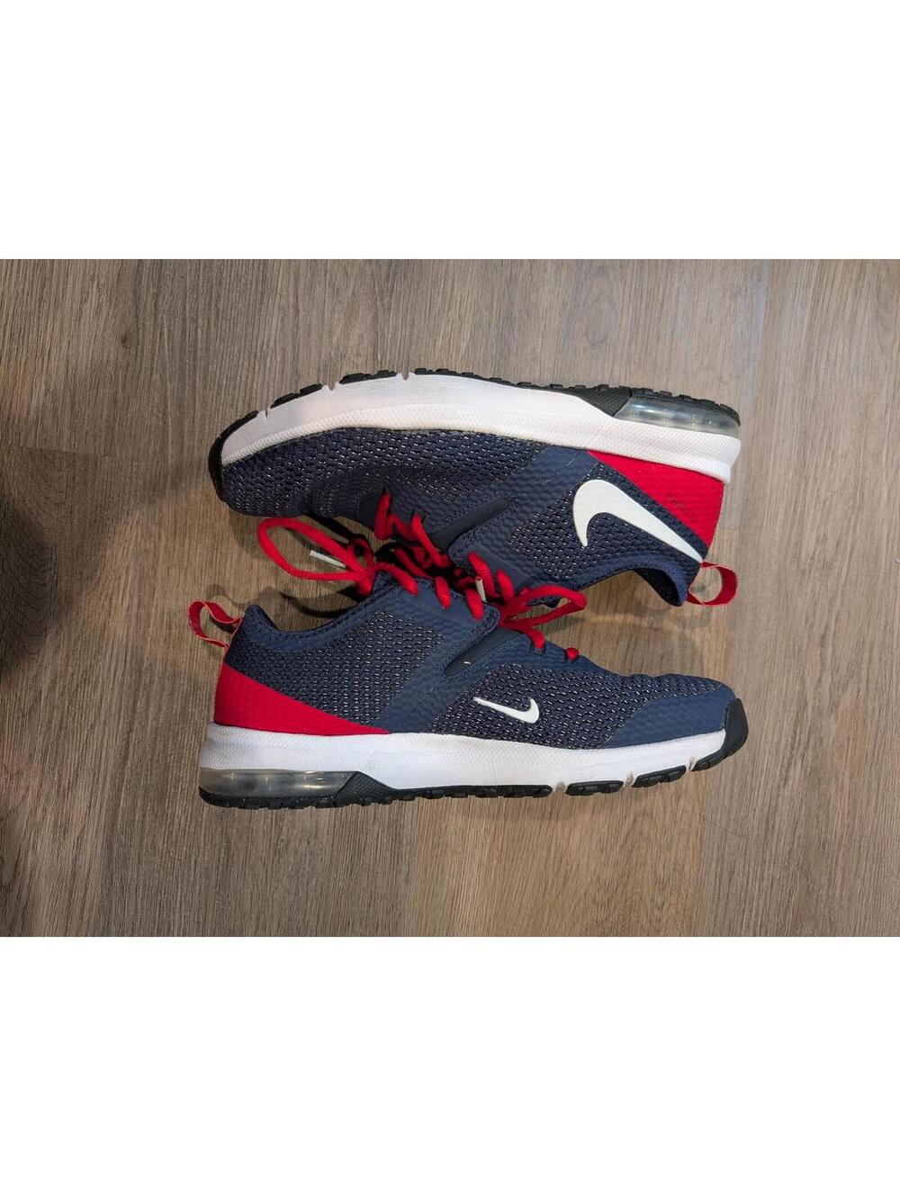 Nike Air Max Typha 2 NFL Patriots Navy Red Training Sneakers Shoes Mens 7.5